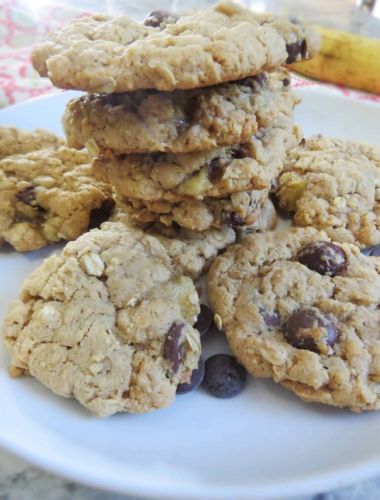 Oatmeal Banana Chocolate Chip Cookies
