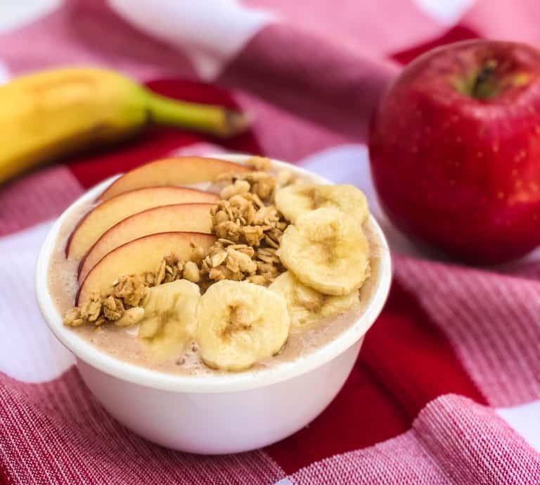 Cinnamon Banana Apple Smoothie Bowl