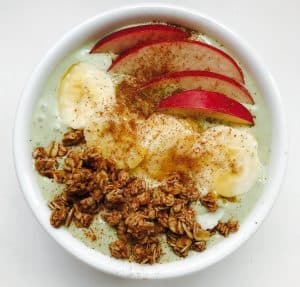Original photo of the Cinnamon Banana Apple Smoothie Bowl