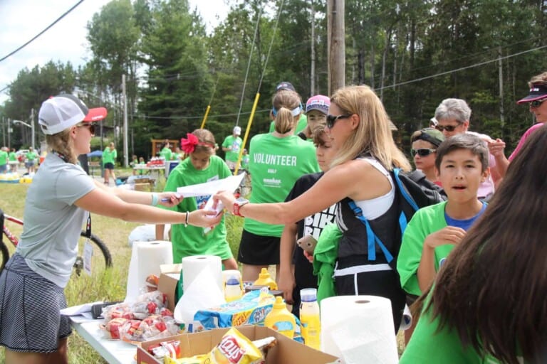 Friday 5: Reasons to be a Race Day Volunteer