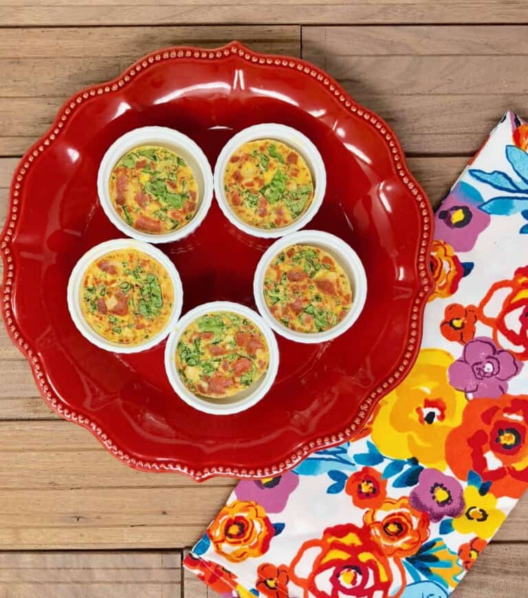 Roasted Red Pepper, Spinach & Vegetarian Bacon Egg Bites