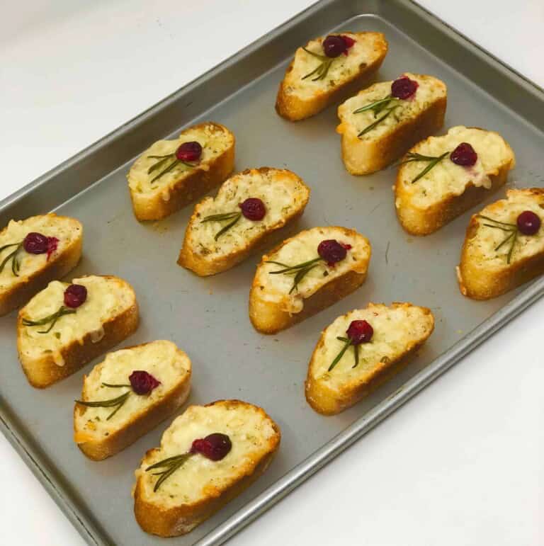 Cheesy Toasted Baguette with Fresh Cranberry and Rosemary
