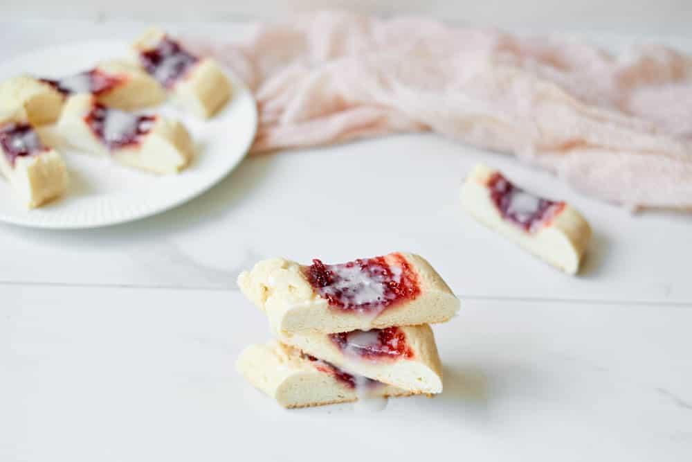 Raspberry Shortbread Cookies