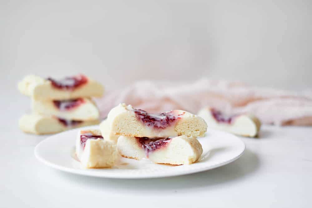 Raspberry Shortbread Cookies