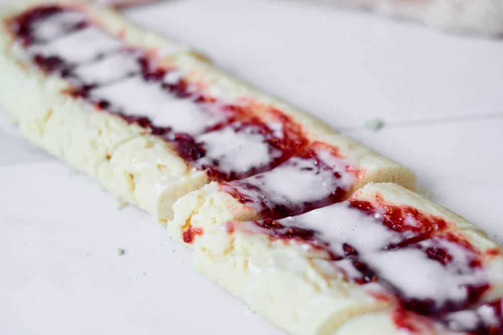 Raspberry Shortbread Cookies