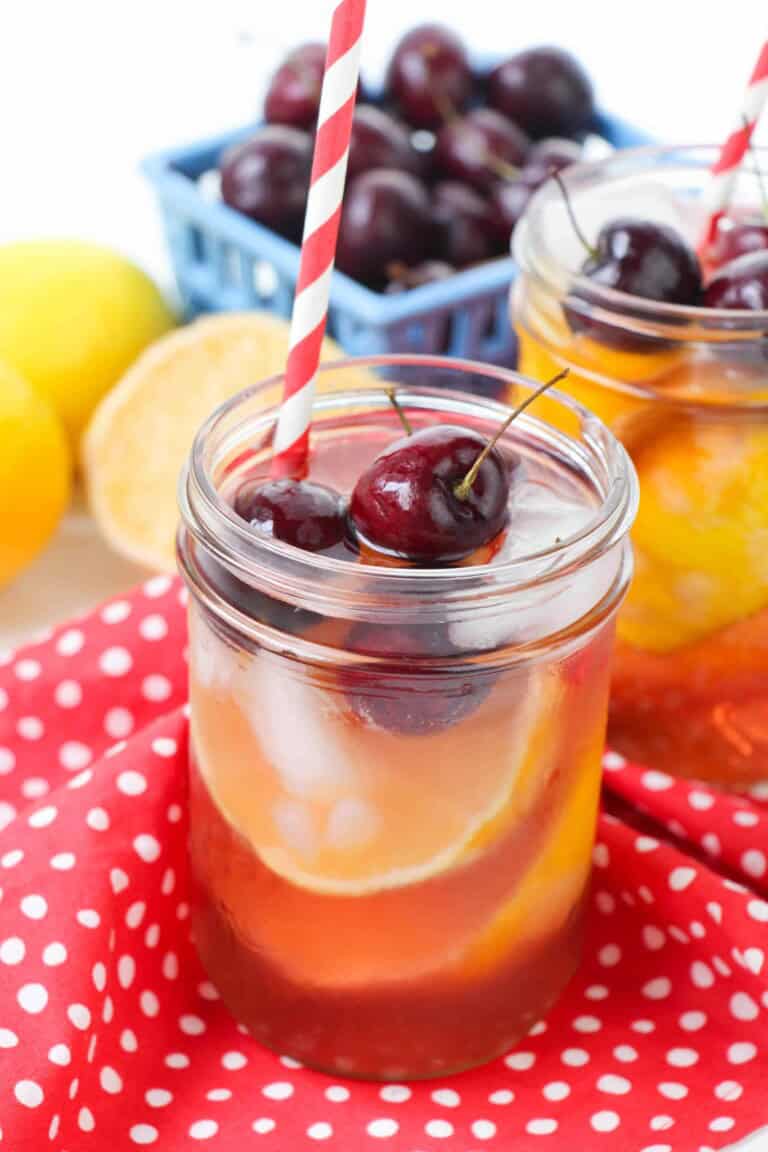 Fresh and Healthy Cherry Lemonade
