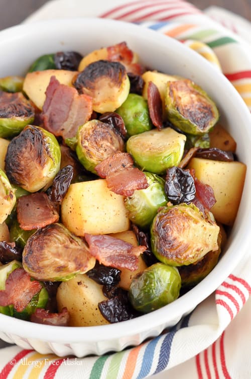 Pan Roasted Brussels Sprouts with Bacon and Apples