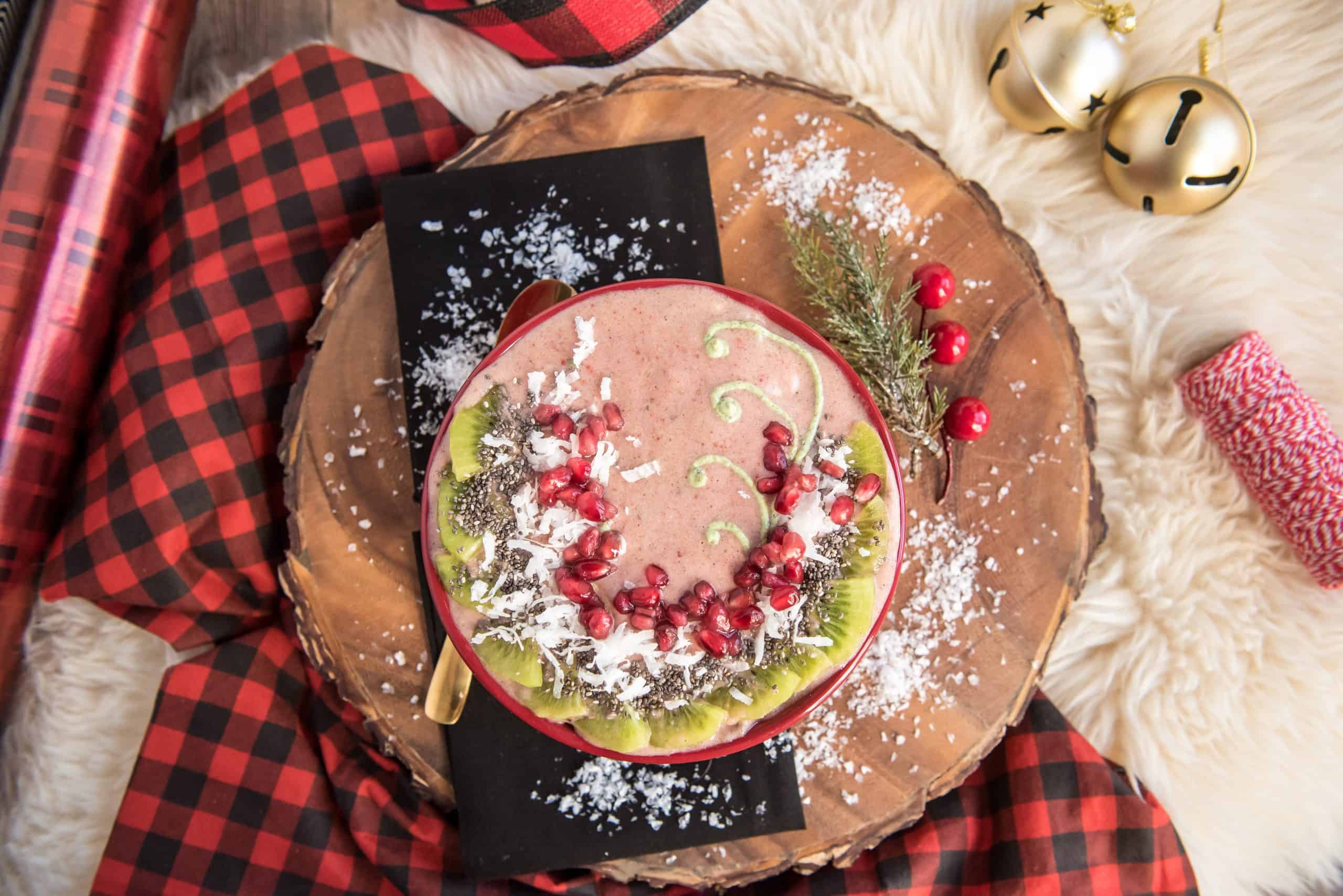 Strawberry Banana Smoothie Bowl