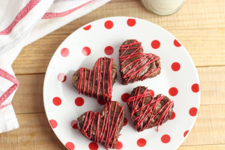 Easy Heart Shaped Brownies