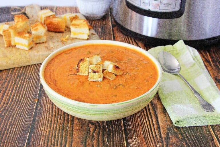 Easy Instant Pot Tomato Soup with Grilled Cheese Croutons