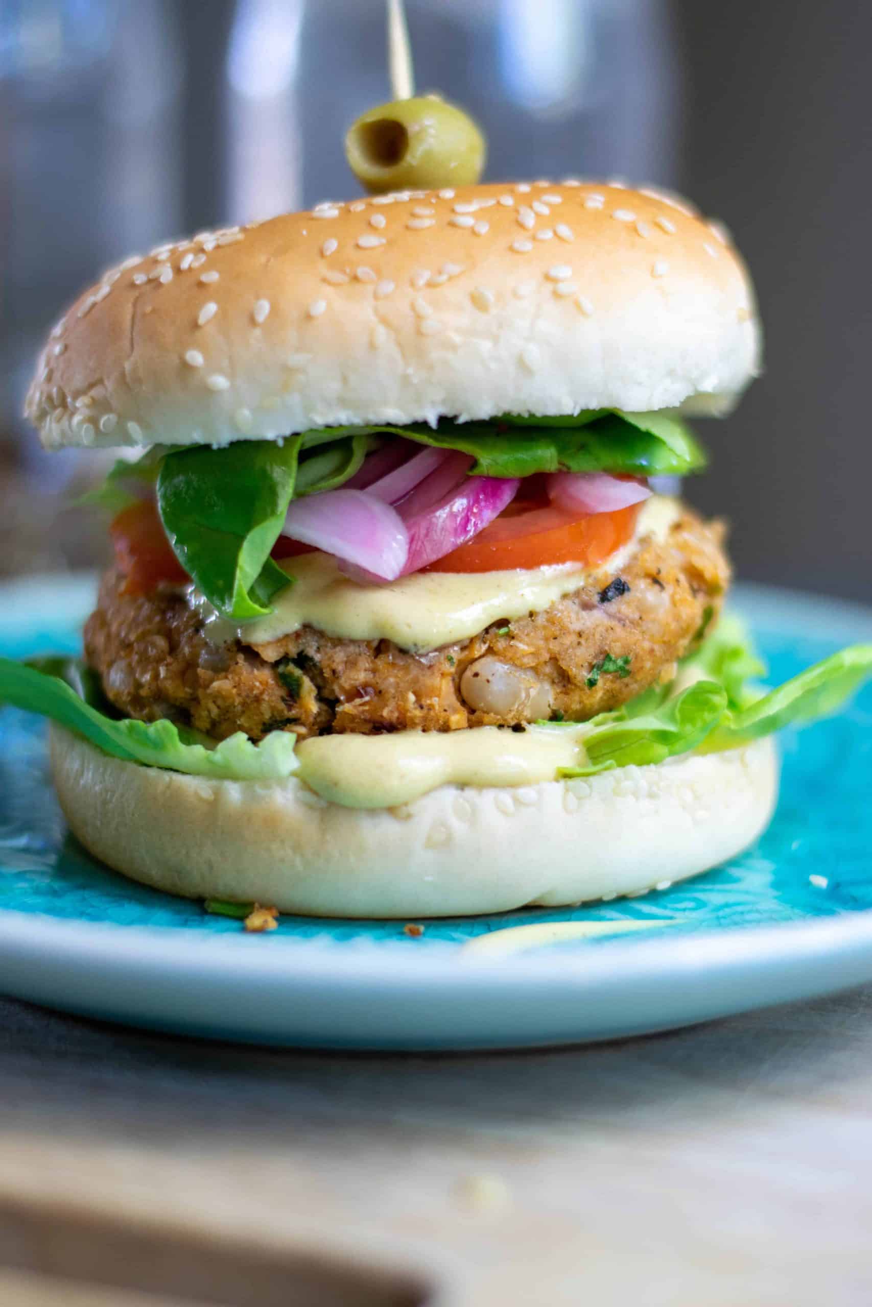 How to make vegan white bean burgers.