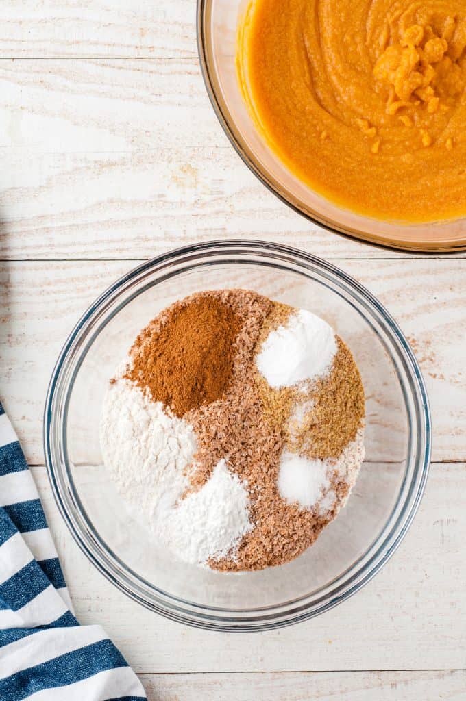Flour, brown sugar, cinnamon, baking soda and baking powder in a large glass bowl