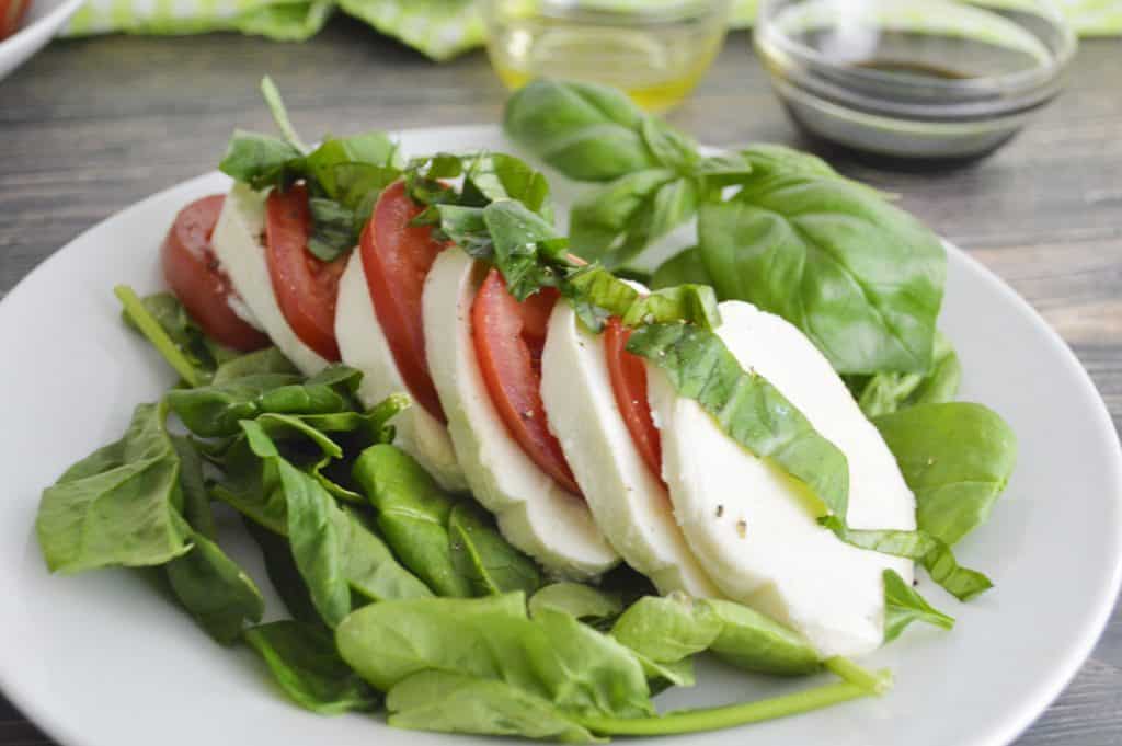 Caprese Salad with Spinach