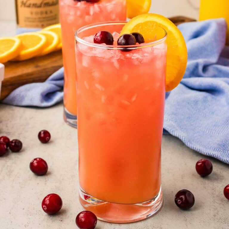 Vodka Cranberry Orange Juice (Madras Cocktail)