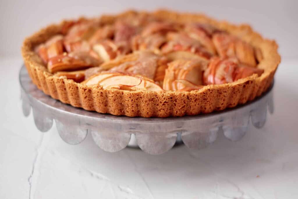 Head on view of apple tart