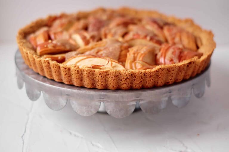 Head on view of apple tart