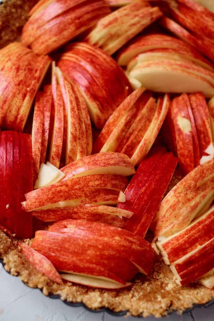 Fresh apples sliced in a graham cracker crust.