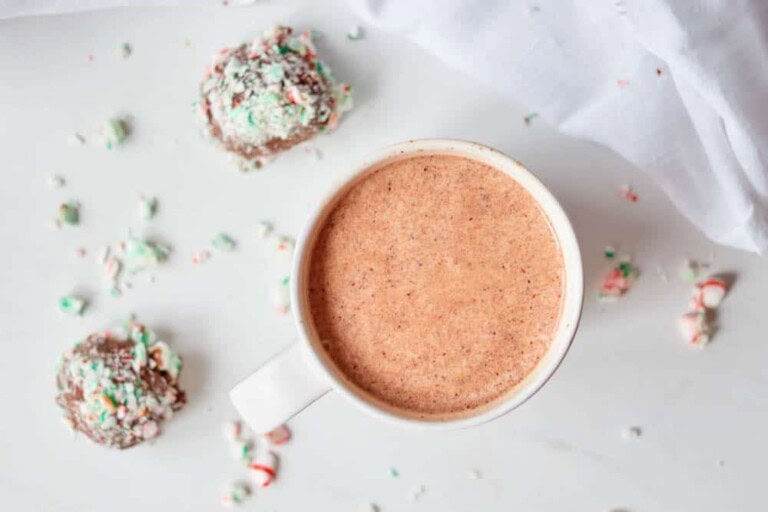How to Make a Hot Chocolate Bomb With Hot Cocoa
