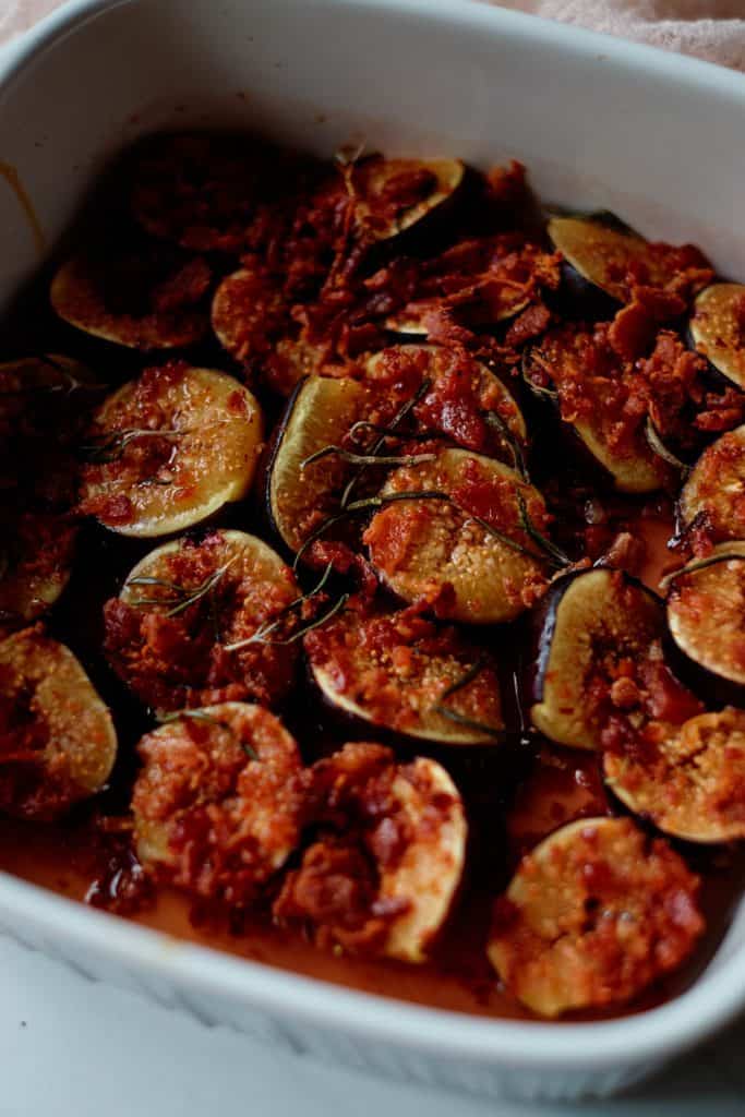 Roasted Figs With Bacon Recipe