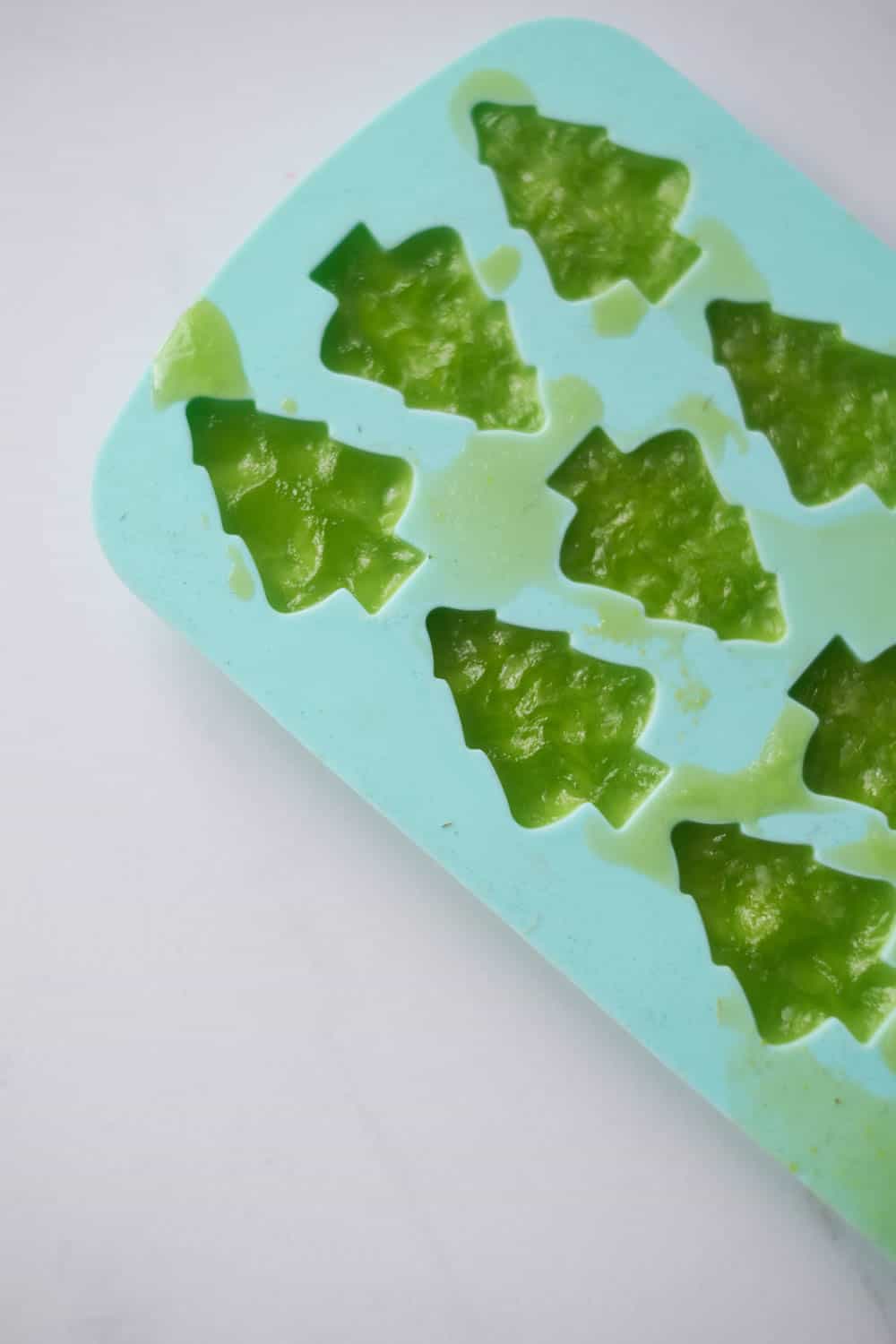 Easy to Make Christmas Ice Cubes Marathons & Motivation