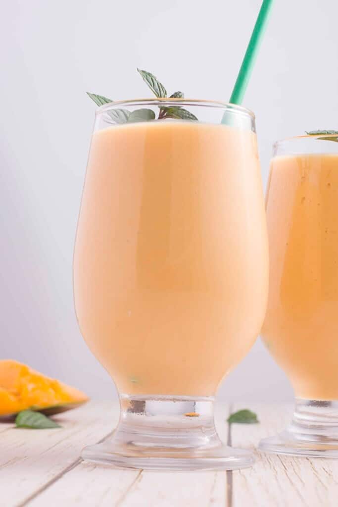 Easy Mango Lassi Recipe