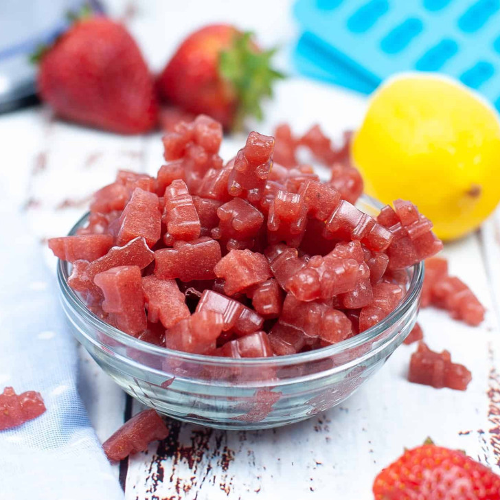 Homemade Healthy Gummies with No Added Sugar Marathons & Motivation