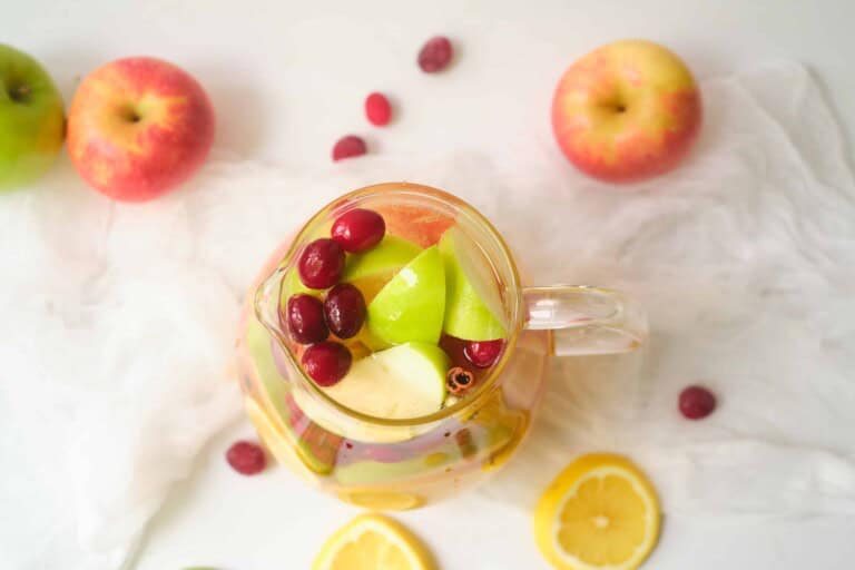 Fall Sangria with White Wine and Apples