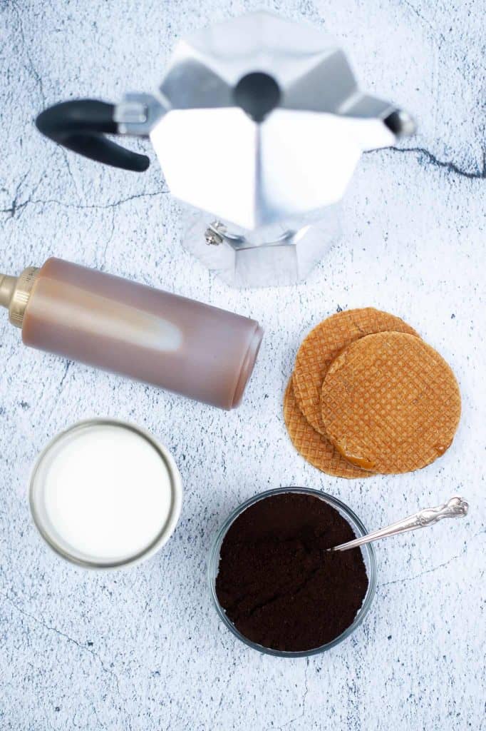 Ingredients for Copycat Starbucks Creme Brûlée Latte