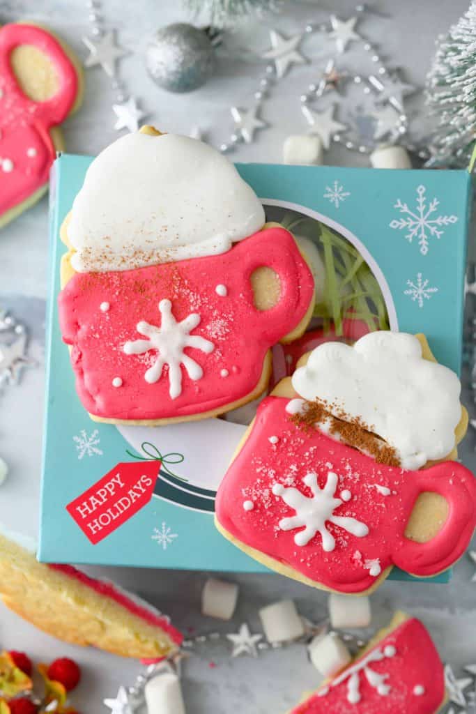 Cocoa Mug Cookies on a gift box.