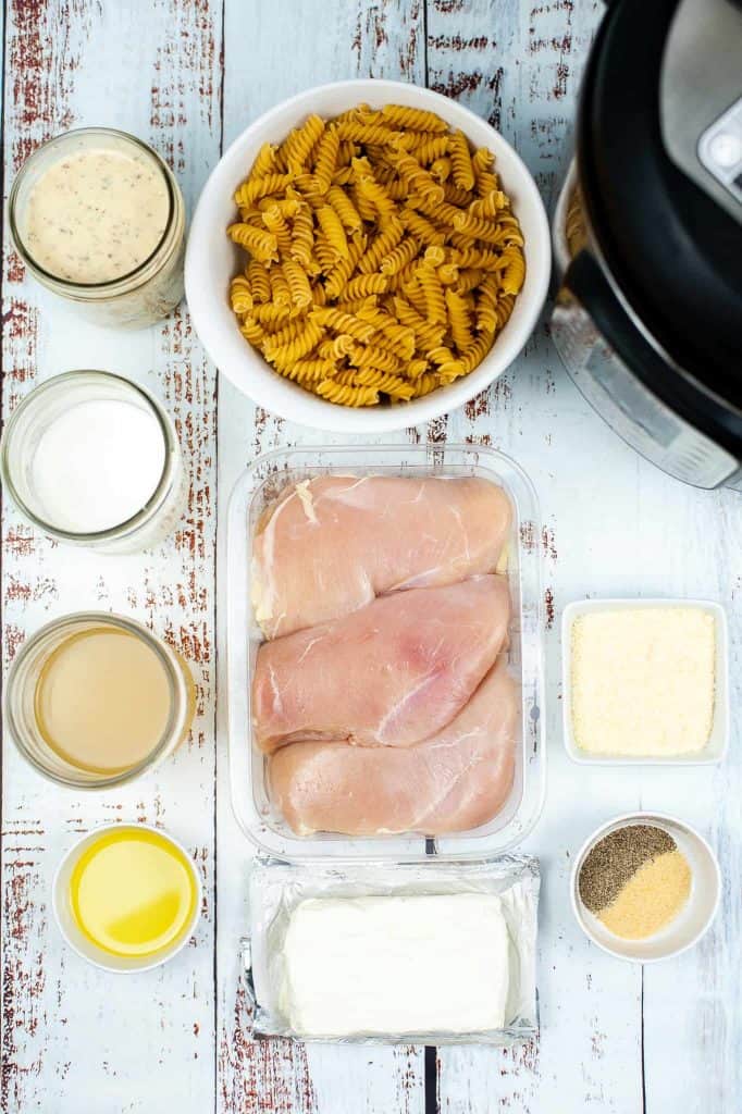 Ingredients for Instant Pot Pasta with Chicken and Garlic.