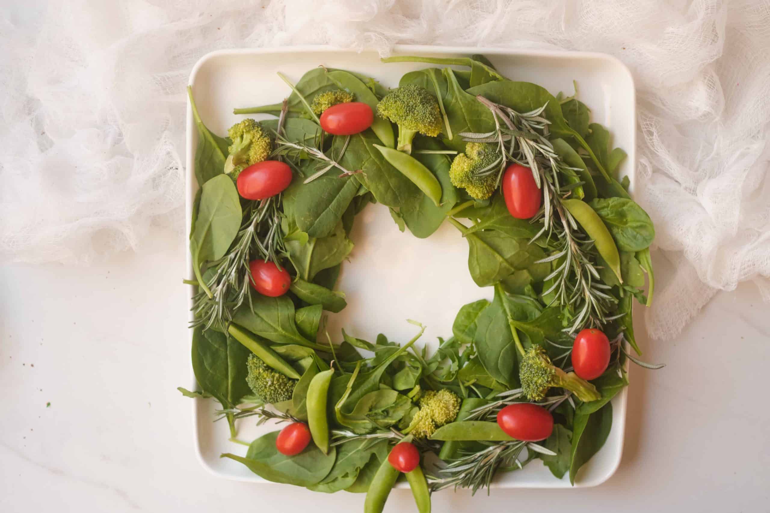 Overhead view of salad wreath.