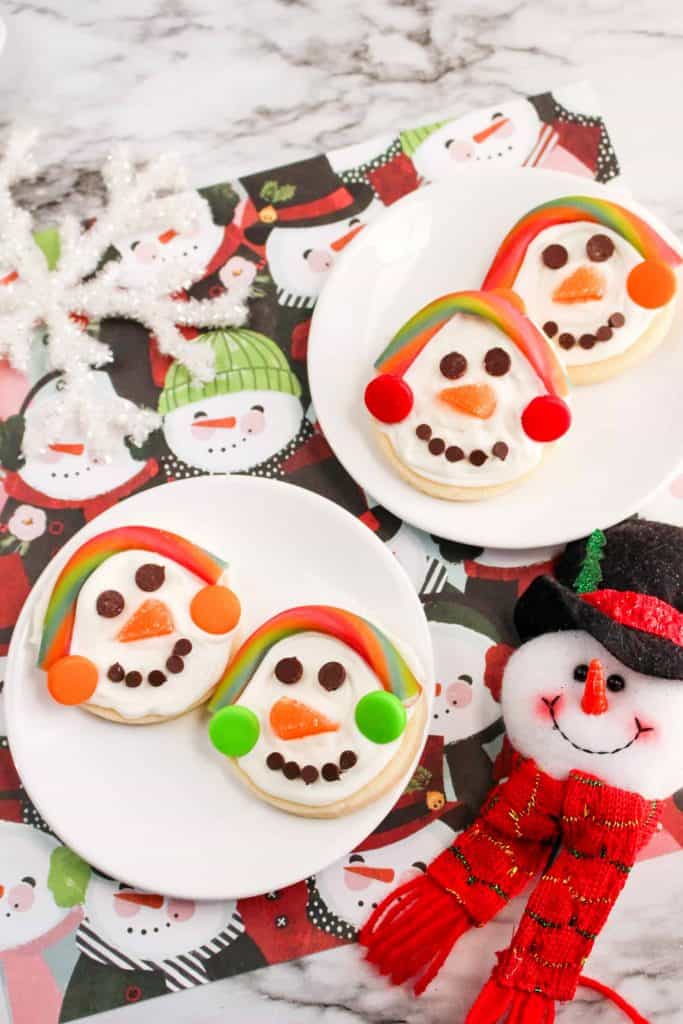 2 plates of snowman cookies.