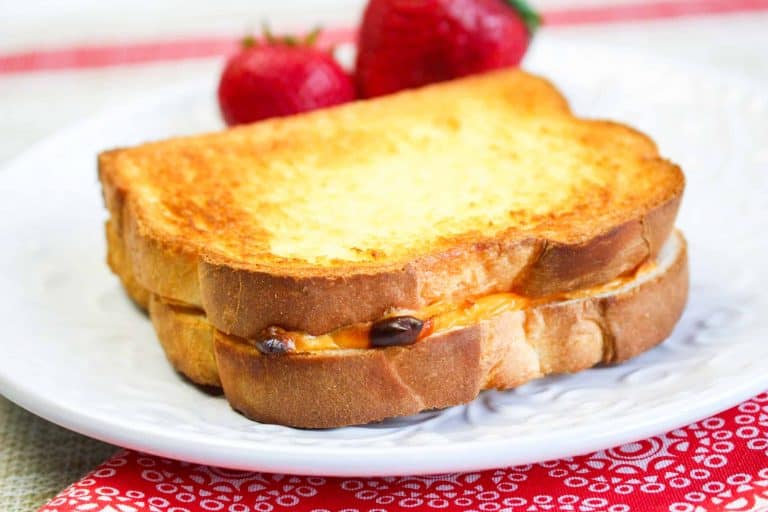 Air Fryer Grilled Cheese Sandwich
