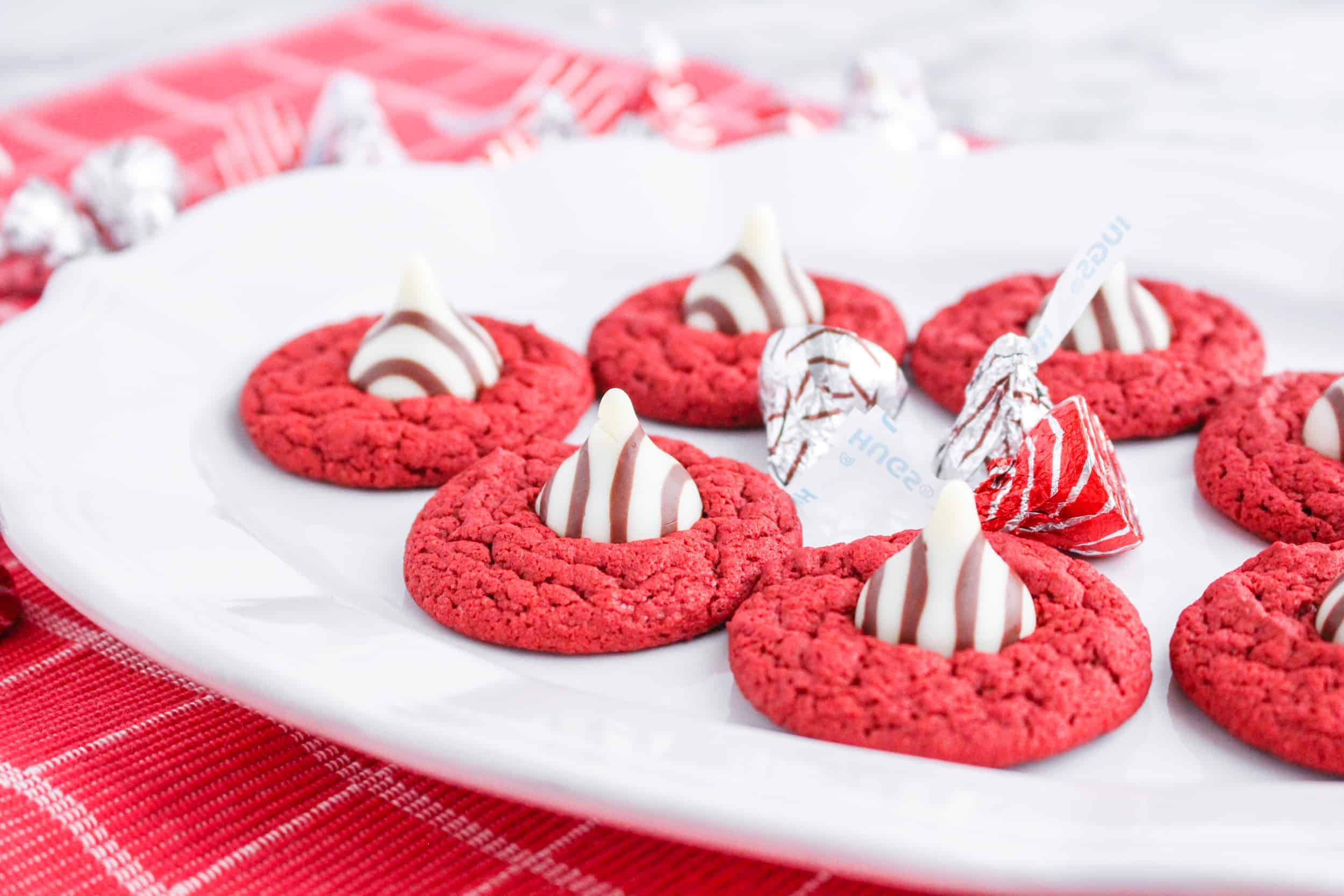 Red velvet cookies with kisses.