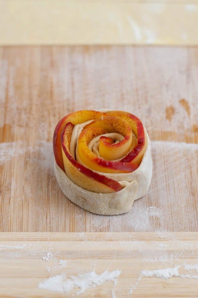 Apple slices rolled up in puff pastry.