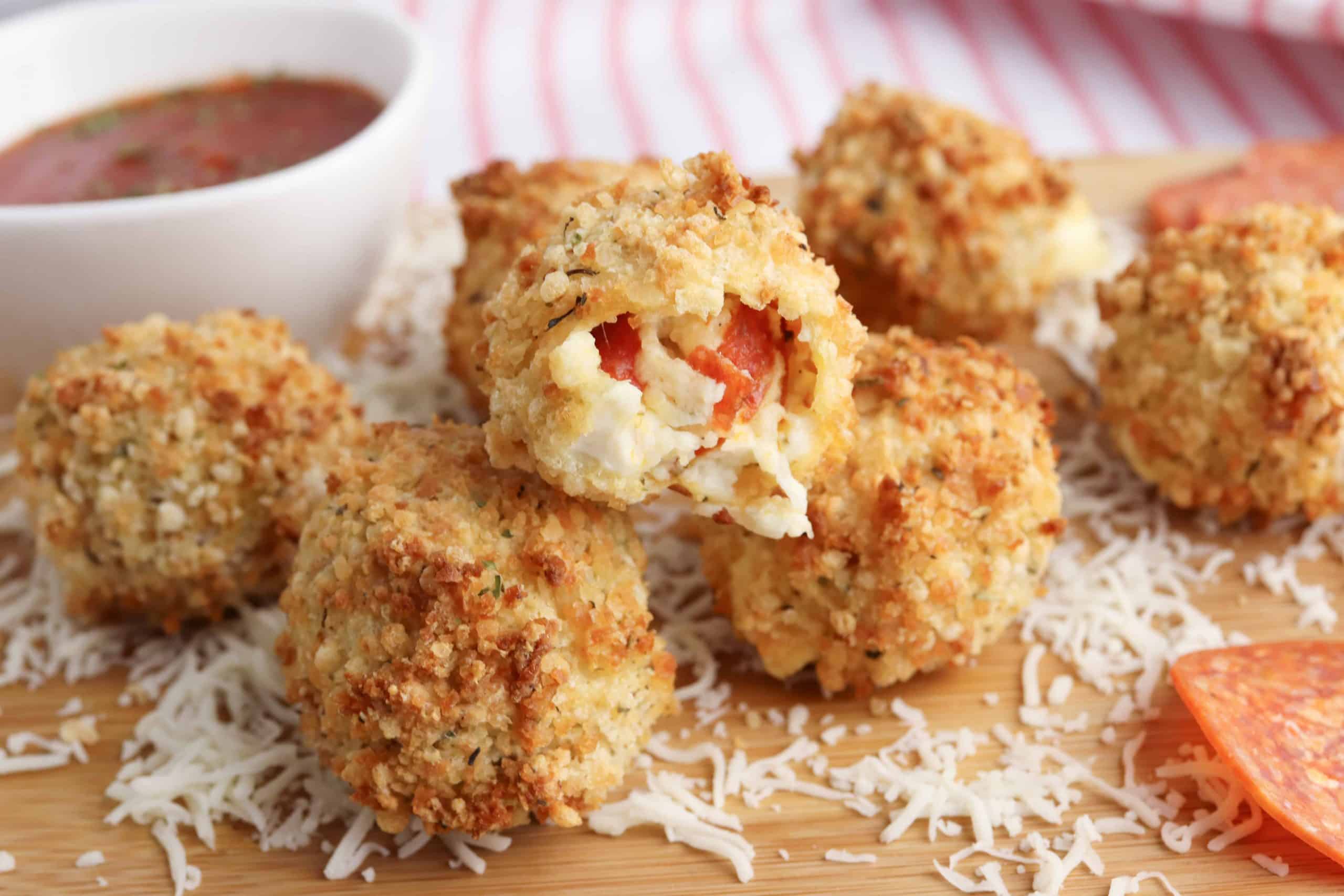 Air Fryer Pepperoni Pizza Bites