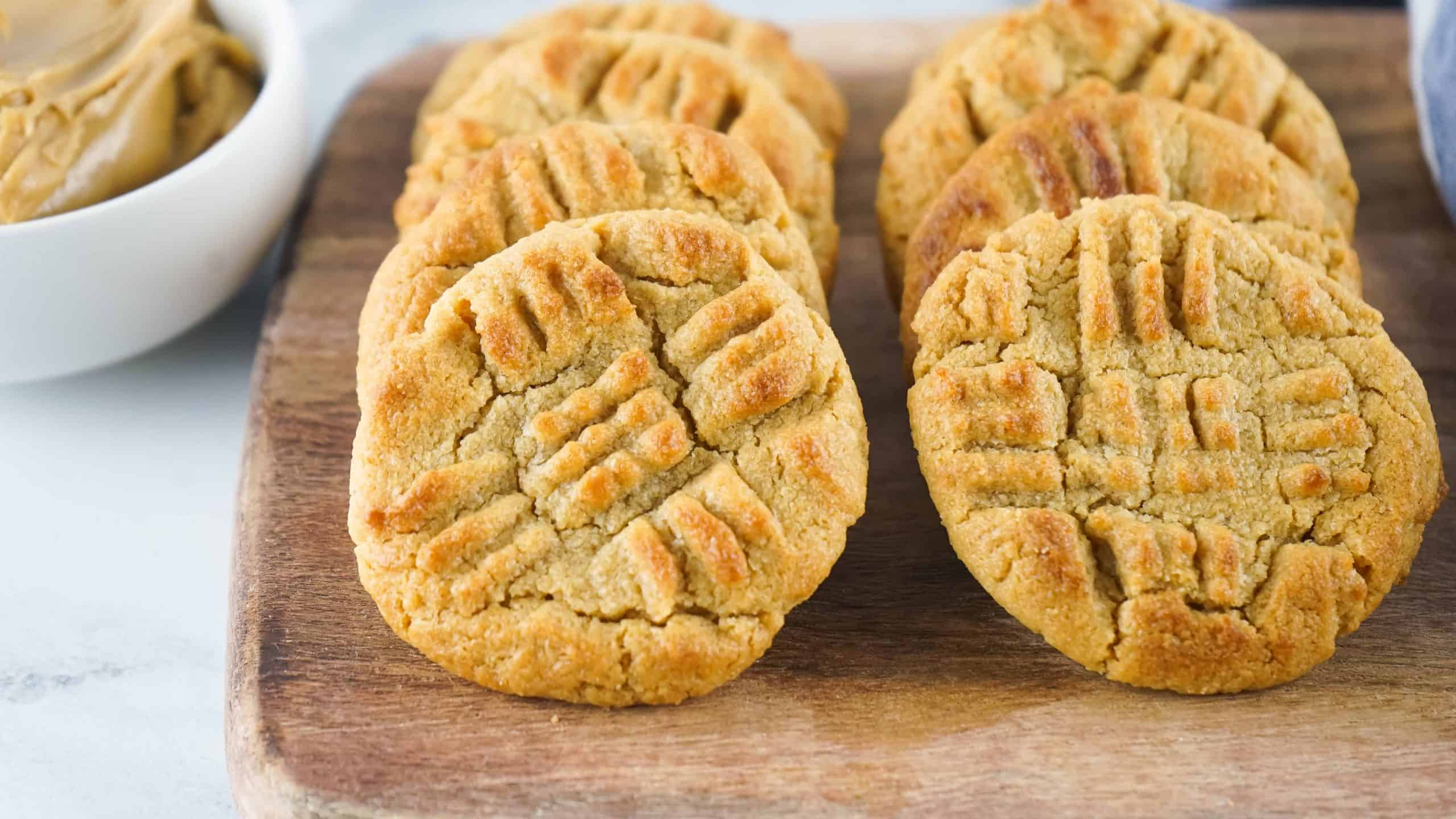 Closeup of air fryer peanut butter cookies.