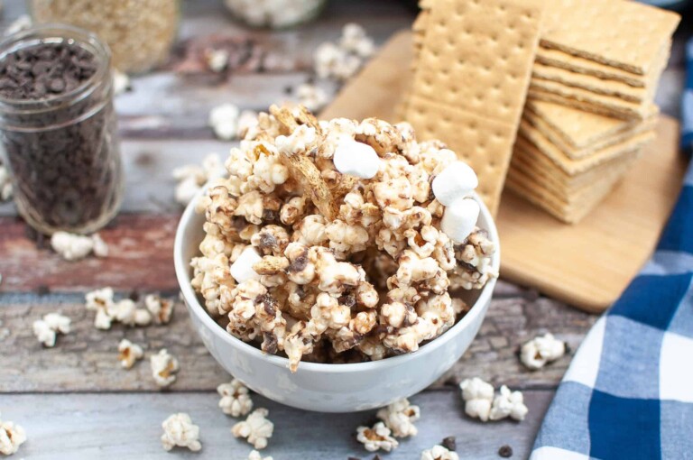 S’mores Popcorn in the Instant Pot