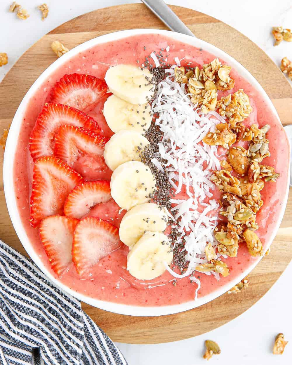 Tropical Smoothie Bowl with Wellmune.