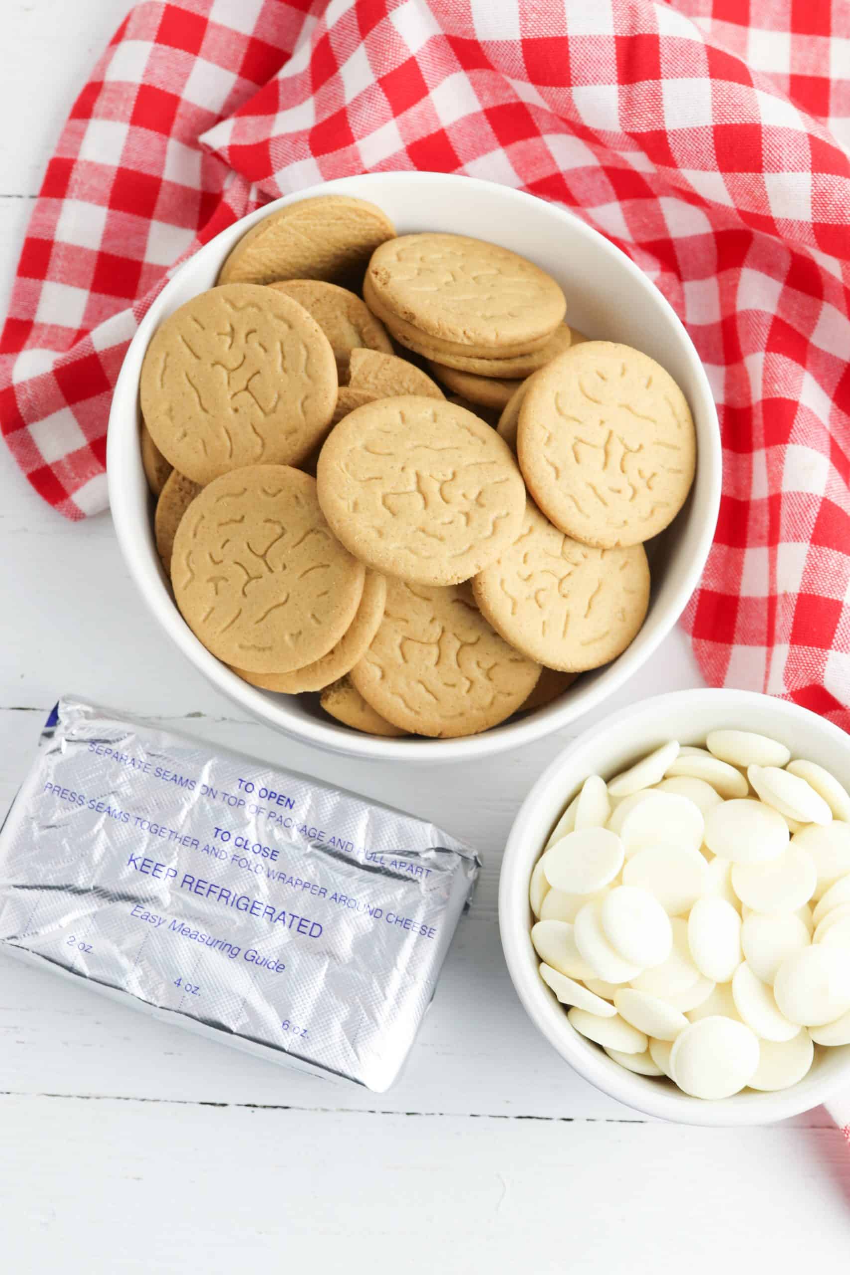 Ingredients for gingerbread truffles. 