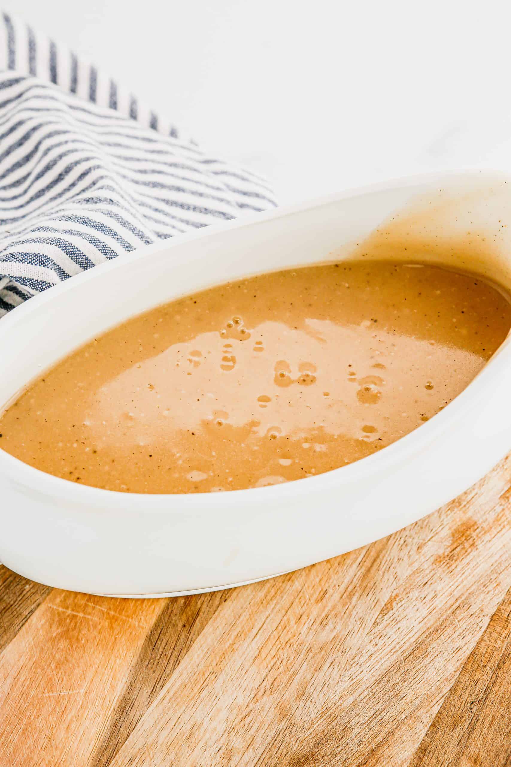 Turkey Gravy inn Gravy Boat.