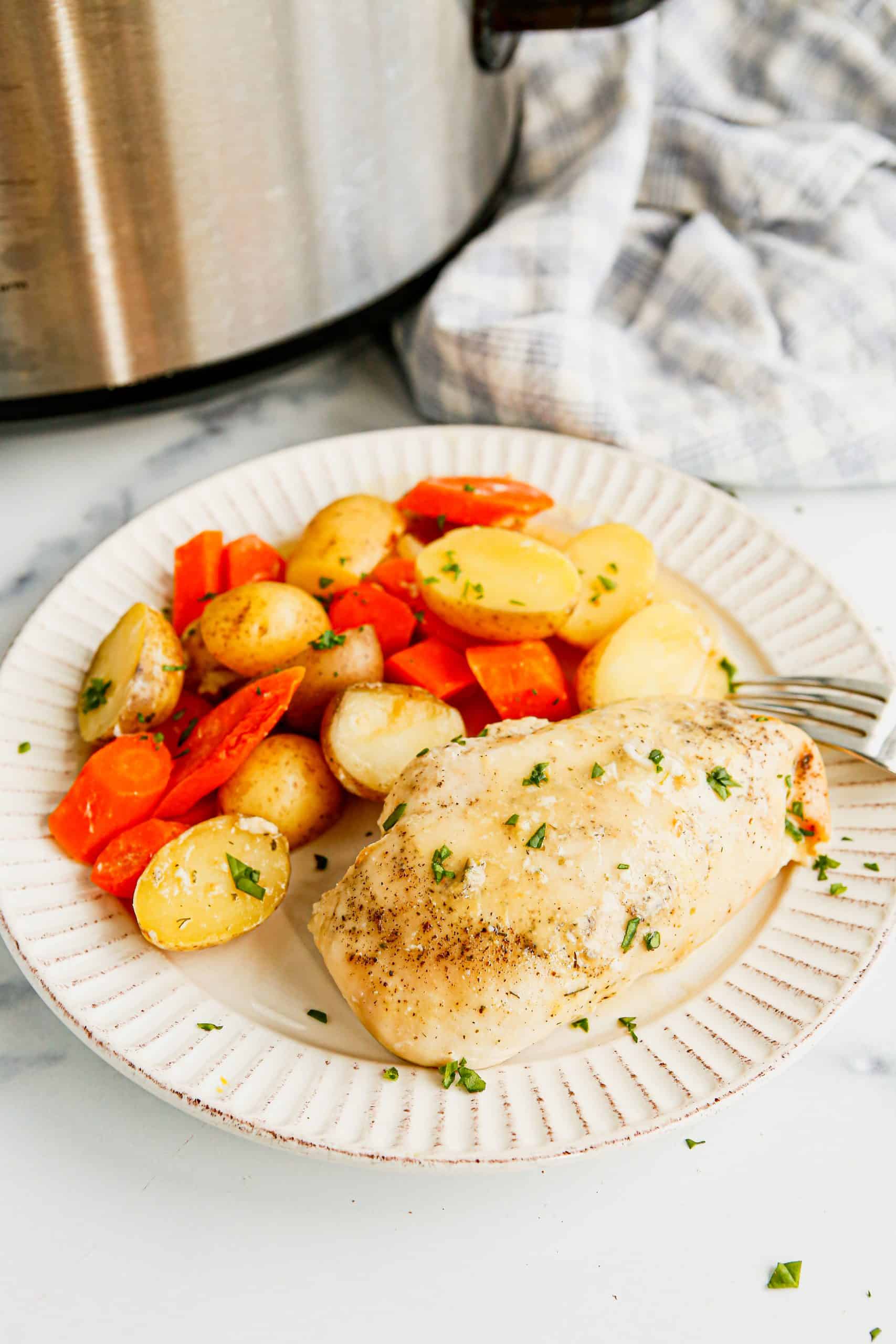 Crockpot Chicken and Potatoes Recipe with Carrots Marathons & Motivation
