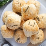 Overhead view of garlic dinner rolls.