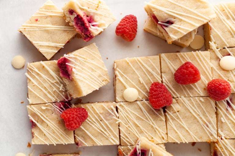 Overhead view of white chocolate blondie squares.