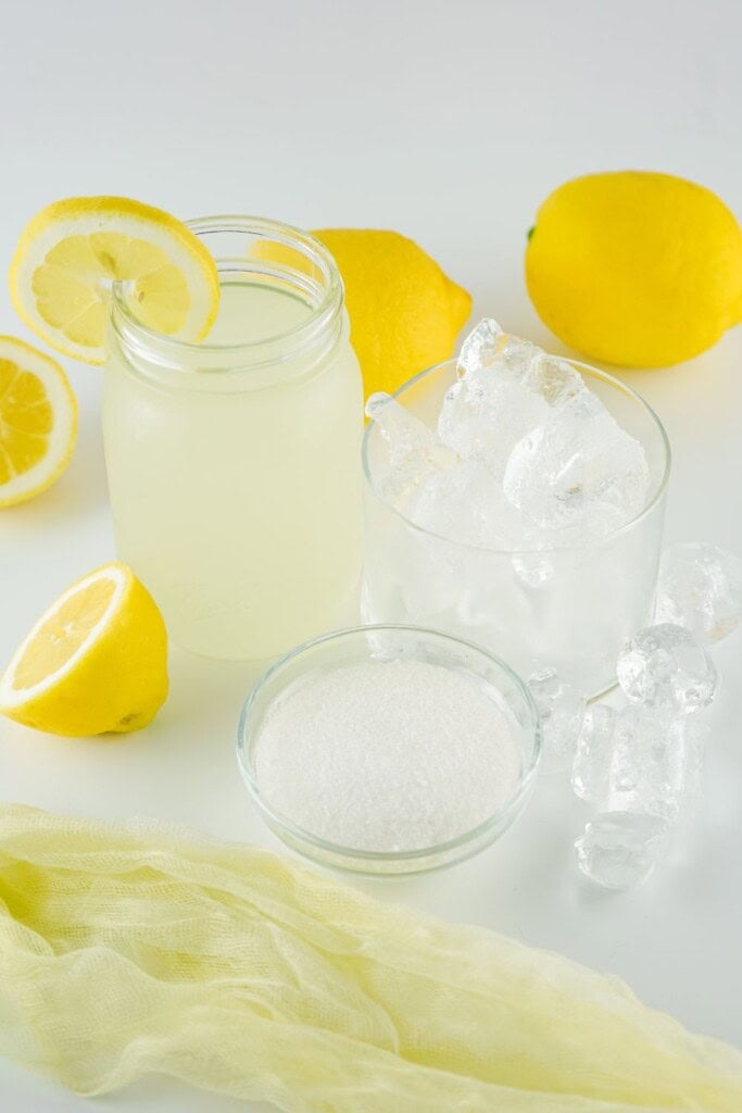 Lemonade slushy ingredients.