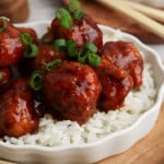 Asian chicken over white rice.