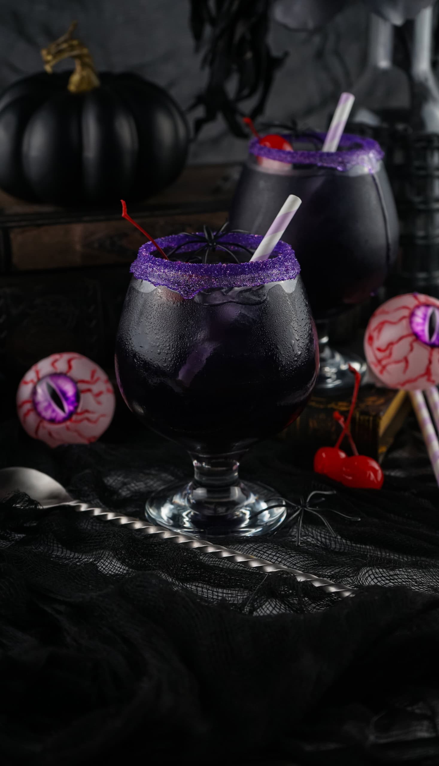 Halloween Purple Cocktail.