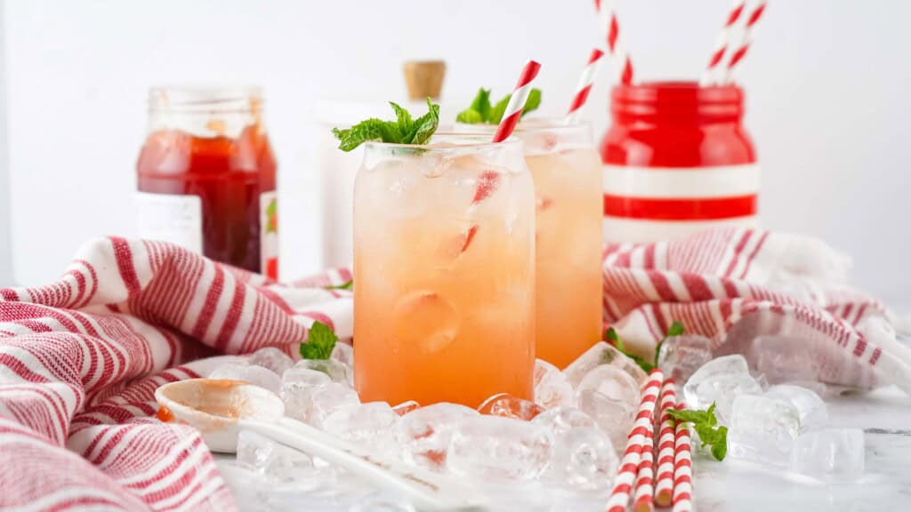 Head-on view of Strawberry Jam Seltzer.