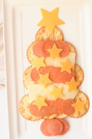 Cheese and pepperoni cracker tree.