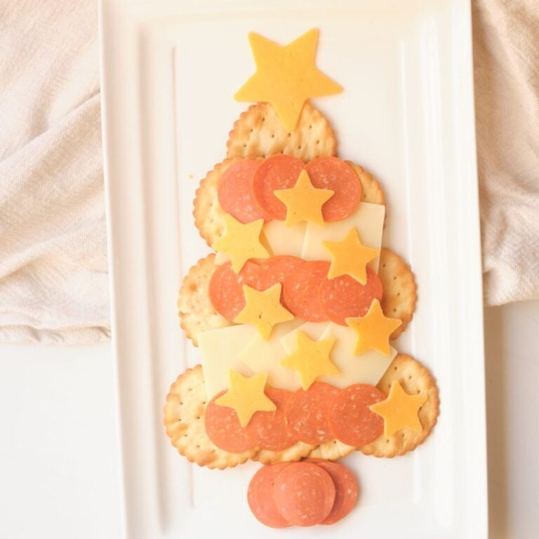 Cheese and pepperoni cracker tree.
